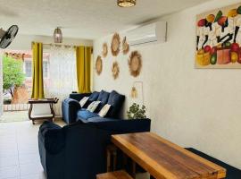 Casa con alberca cerca de playas，位于伊斯塔帕的别墅