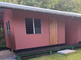 Faatiarau Bed，位于法勒的酒店