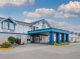 Clarion Pointe Jasper，位于贾斯珀的酒店