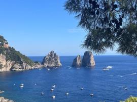 Casa vista Faraglioni Capri 2，位于卡普里的酒店