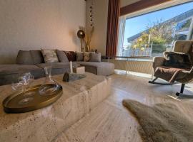 Villa Steinmetz - Mit Whirlpool bei Köln，位于贝尔吉施格拉德巴赫的酒店