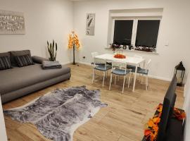 Julia，位于Schiffweiler的酒店