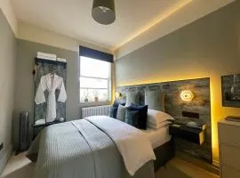 Cosy Room In homestay