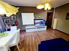 COSY FLAT IN CENTRAL TIRANO - 60 seconds walk from Bernina Express Train station