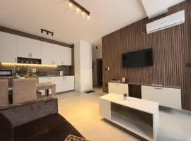 Crystal Everest Apartments
