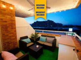 Apartalux Magic Diamond，位于奥罗佩萨德尔马的宠物友好酒店