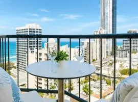 Sea View Hotel Room Heart of Surfers Paradise