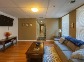 Prime Location! 2BR-3BA Near WVU & Downtown Fun