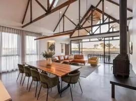 The Old Cheese Factory - Luxe Design & Country Calm