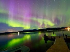 Suite on the Bay，位于Marsh Lake的自助式住宿