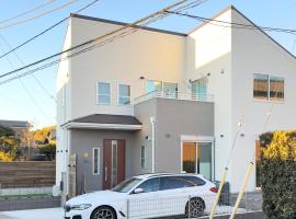 The SAKAI酒井newly built home 7 mins walk from Train Station，位于我孙子市的酒店