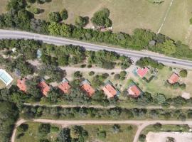 Complejo Sol Mediterraneo，位于科斯金的酒店