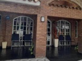 New POSADA SOL，位于维拉卡洛斯帕兹的酒店