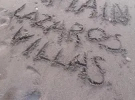 Located by the sea one Beachfront Detach Private Captain Lazaros Pool Villa with loft in 750sqm spacious private plot-Jacuzzi-sunrelax-furnished terace-gazebo-private parking,sleep 3 adults and 2 children, just steps from the Black Beach-Seaview