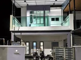 Hello Pangkor Home 77 - A Nest for 15 buddies