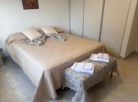 Espacio del valle，位于里瓦达维亚海军准将城的自助式住宿