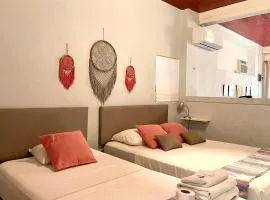 Cozy Apartment w Kitchen Downtown Isla Mujeres