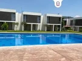 Family Home with Pool, El Mirador 2 Bedrooms