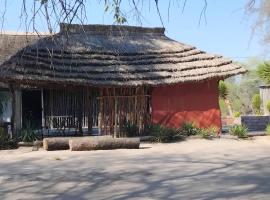 Paradise Camp Rooms，位于Grootfontein的酒店