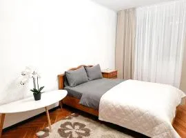 Central Best 2 bedrooms