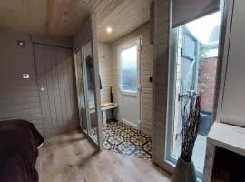 1 Bed Cosy Open Plan Apartment