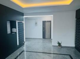 RxM HOME CITY，位于Chiajna的酒店