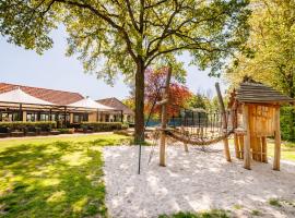 Vakantiepark de Luttenberg，位于Luttenberg的酒店