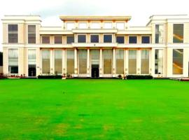 Hotel Wedcation By Tivoli - Ambala，位于安巴拉的酒店