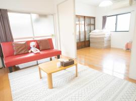 佐世保　貸切小さな一軒家　GUEST HOUSE　楽楽 Luck-Luck，位于佐世保的酒店