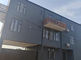 Studio Apartments Guest House，位于Prampram的酒店