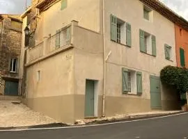 Maison de village
