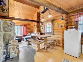 Laavu 13 Original Log Cabin with Sauna，位于普哈圣山的酒店