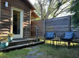 Studio Cedar Guest Cottage