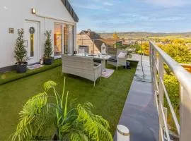 Spacious 3 Bedroom Home with Terrace and Free Parking