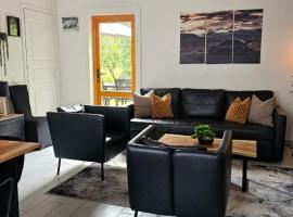 4 Wheels Cabin，位于Būda的酒店