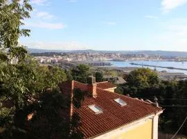 Pretty Favetti - lovely apartment in Trieste with a sea view -