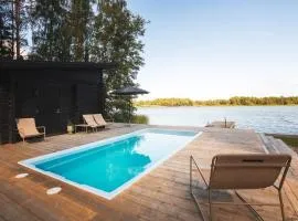 Stay North - Adevilla