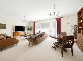 Hunter House - Castlemaine