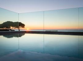 La Grande Terrasse Hotel & Spa La Rochelle - MGallery Collection，位于沙特拉永普拉日的酒店