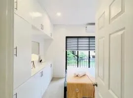 Cozy 3BR House for Groups with AC Wifi Free Parking