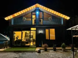 Dei House - დეი ჰაუსი