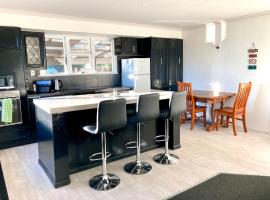 Oceans Edge，位于布拉夫的酒店