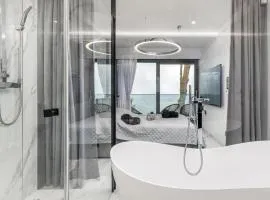 LUX - Bath with a Baltic View Rewal - SPA Access