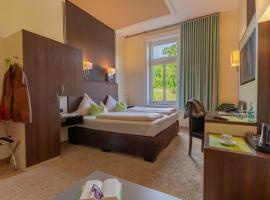 拜德雷布尔格公园酒店，位于Bad Rehburg的酒店