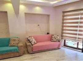 Central 1 Bed w Balcony Sea Views & Roof Terrace