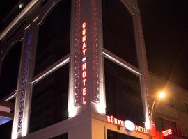 Elazig Gunay Hotel，位于埃拉泽的酒店