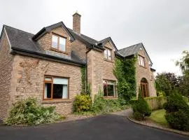 Drumbo Lodge Cavan