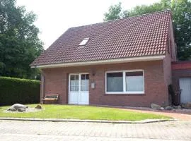 Ferienhaus mit Sauna "Waldrausch" - An der Rehwiese 1 RE01