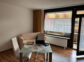 Ferienwohnung Studio 205 im Taunusblick，位于兰施泰因的酒店