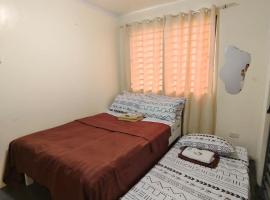 La Mirie 3 home in Malolos, Philippines，位于Malolos的酒店